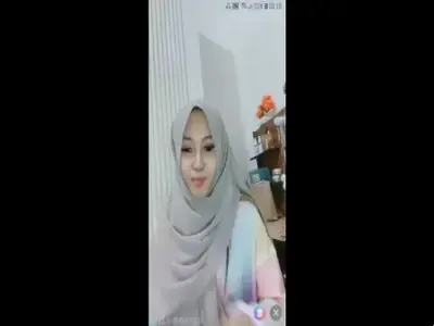 Mahasiswi Polos Pasrah Buka Baju